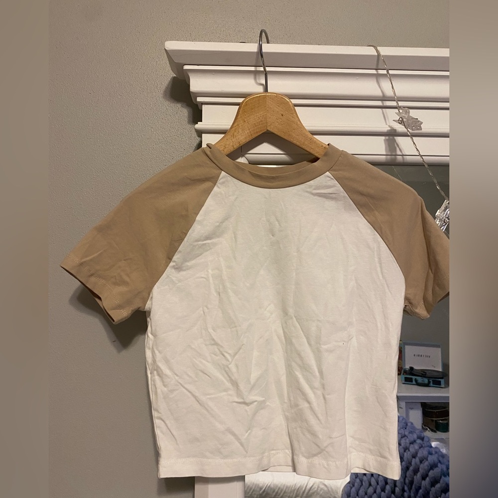 Tan and white crop top!